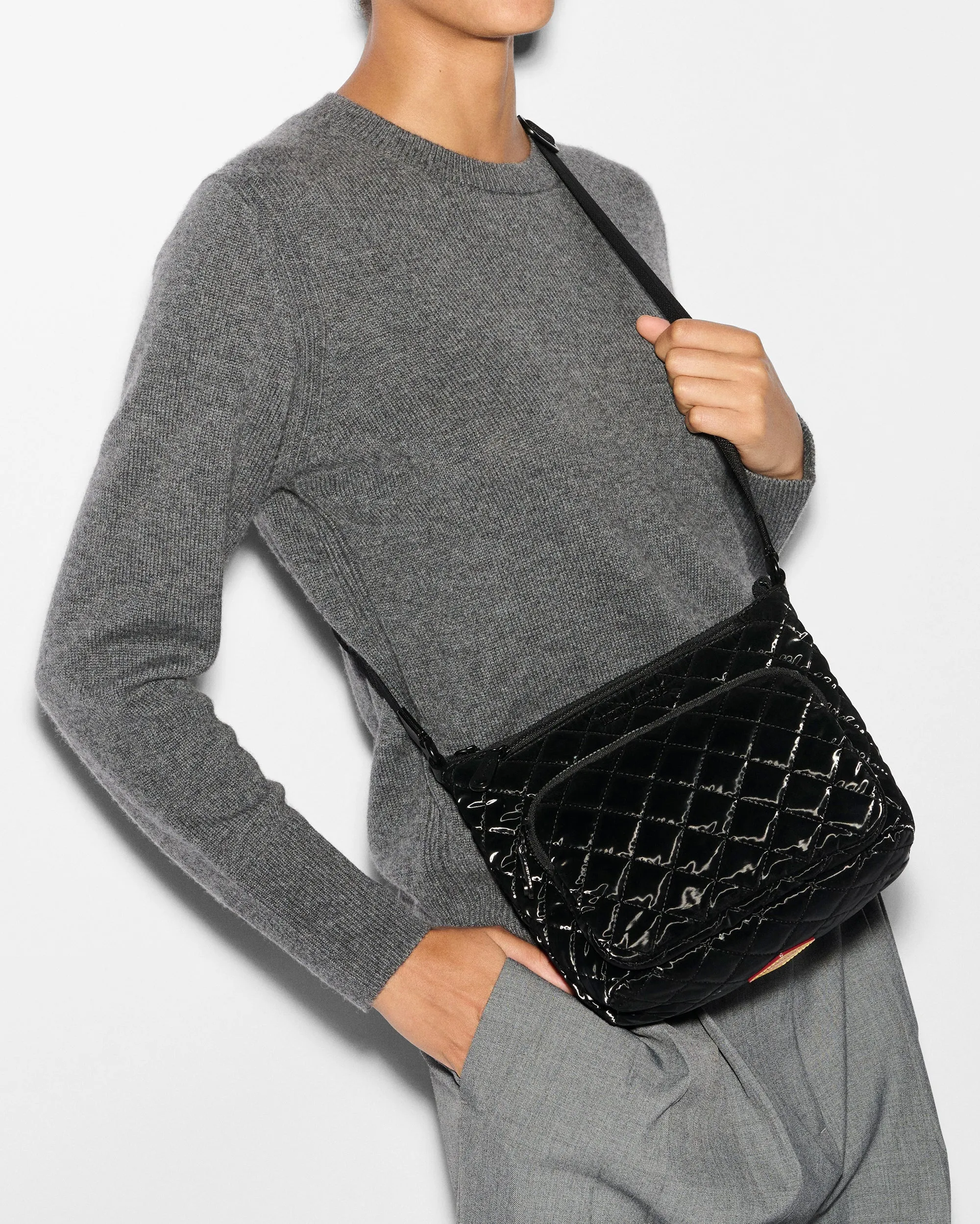 Black Liquid Metro Scout Crossbody Deluxe