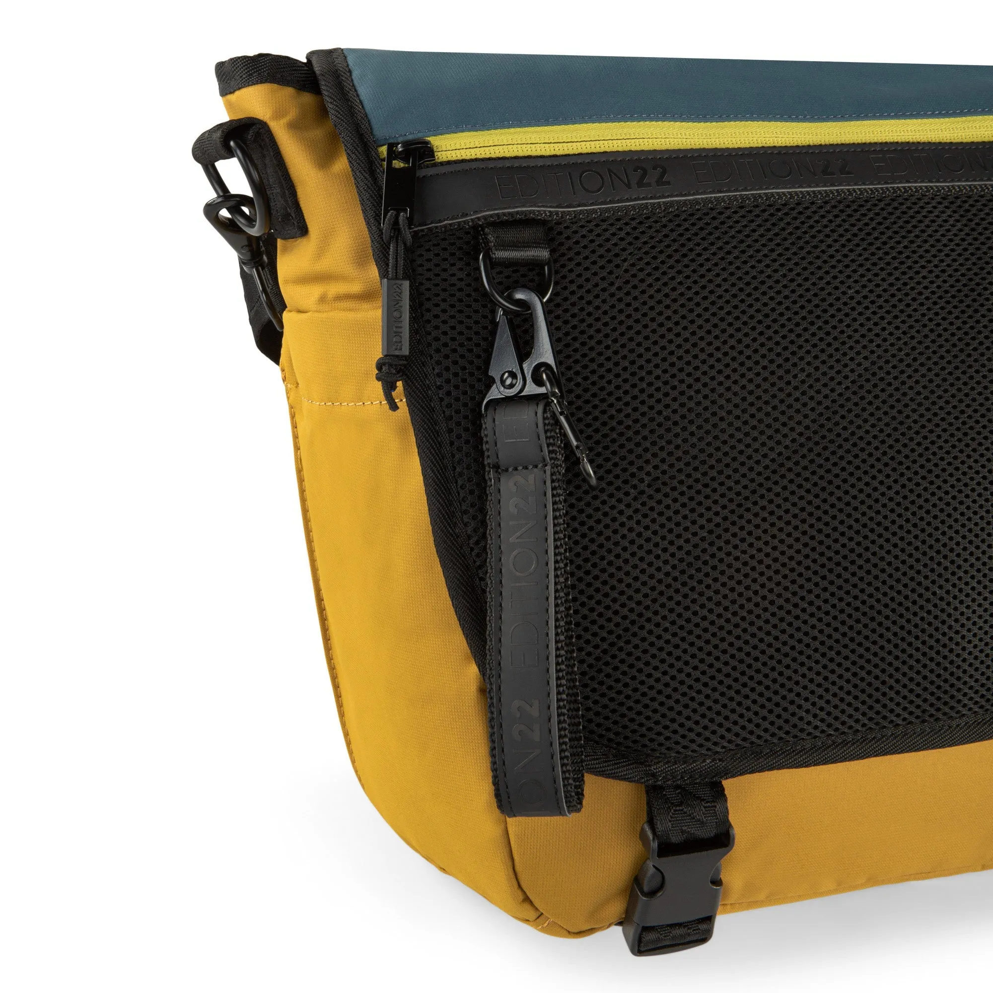 Edition22 Journey Messenger Bag *Drop Ship*