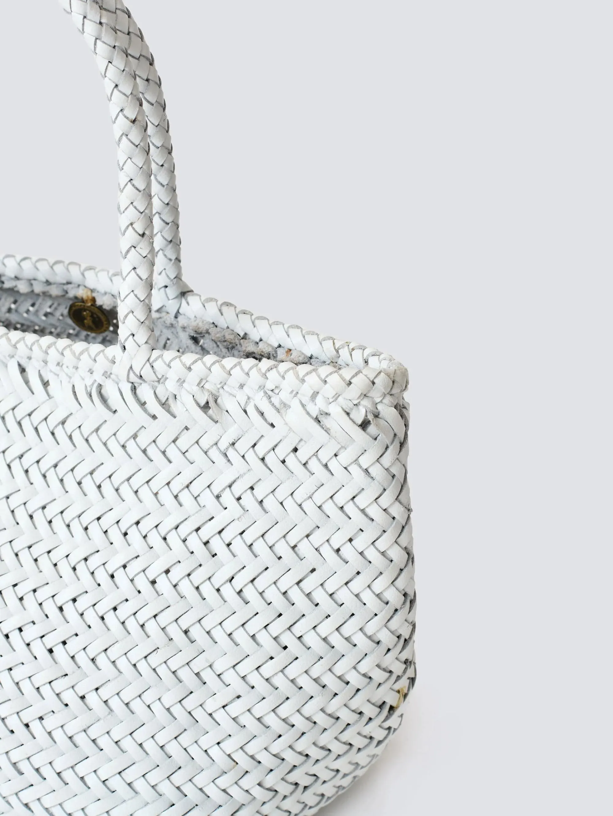 Grace Basket Small White Woven Leather Bag