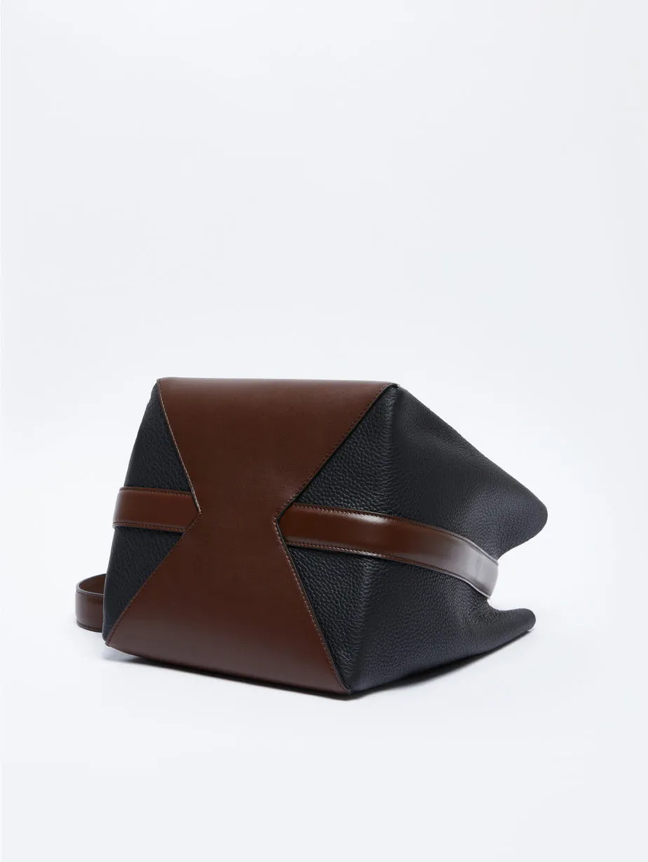 Medium Bucket Bag in Leather Deer Print Hazelnut