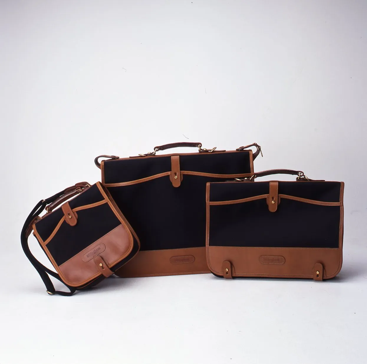 Metro Range - Metro A3 Folio / Black Canvas / Tan Leather