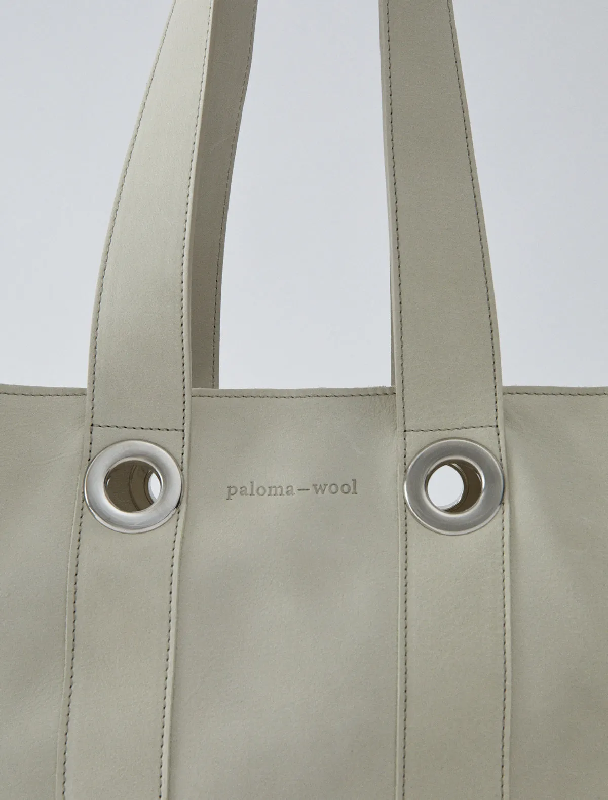 no 2415 / Milagros