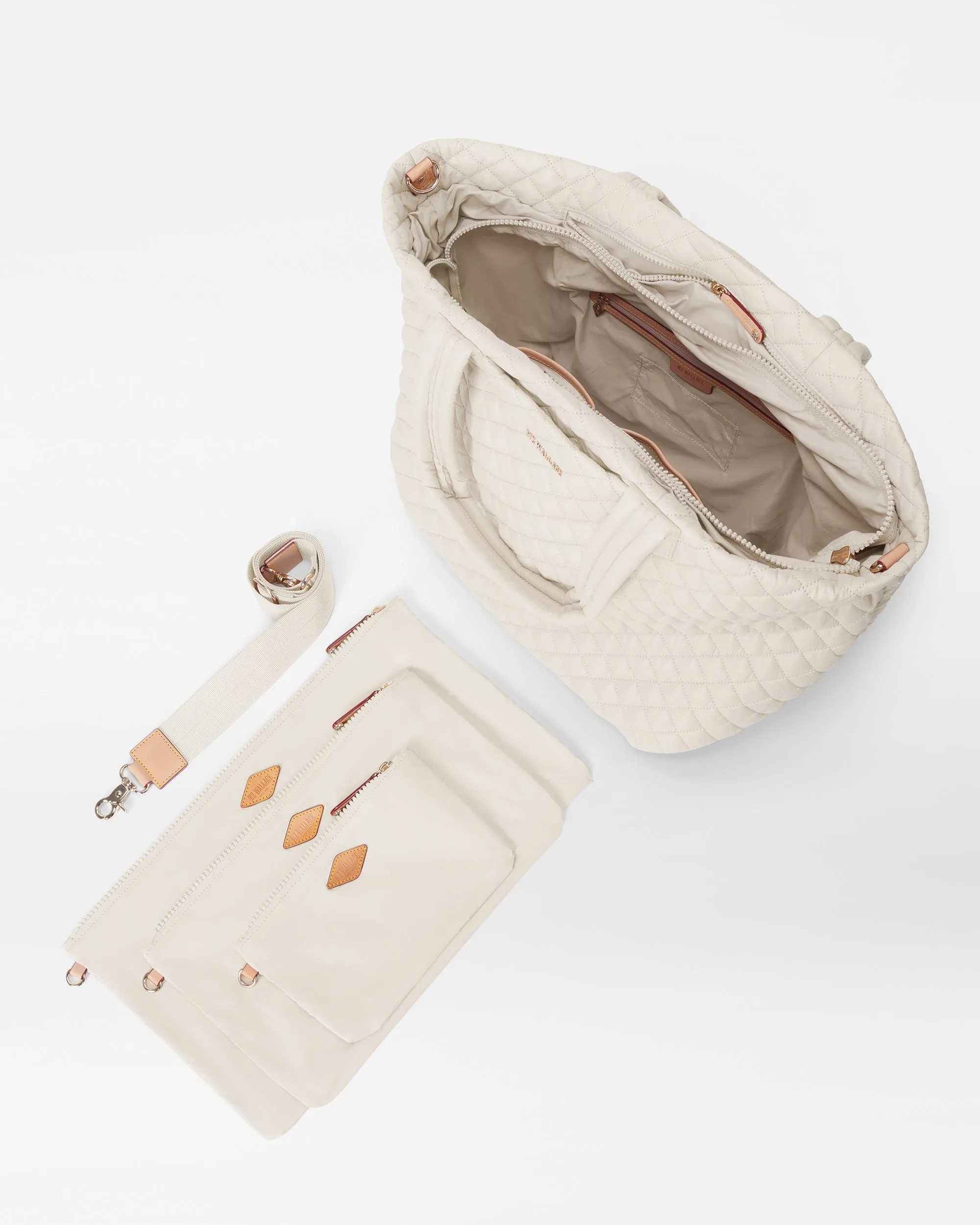 Sandshell Large Metro Tote Deluxe