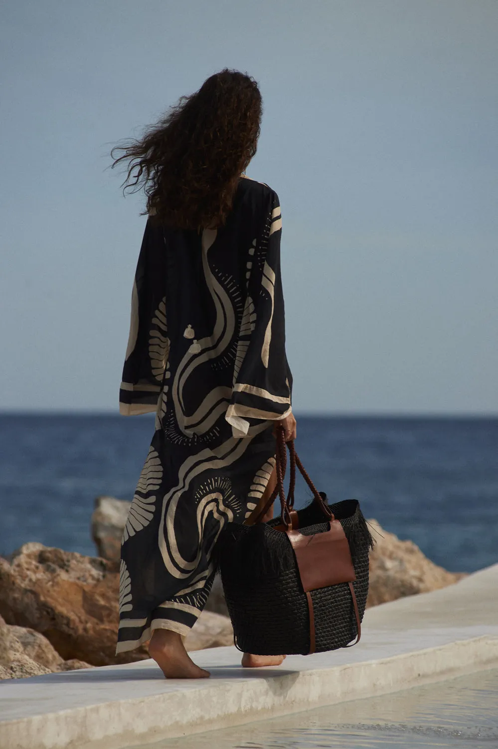 Telling Stories Bag in Black