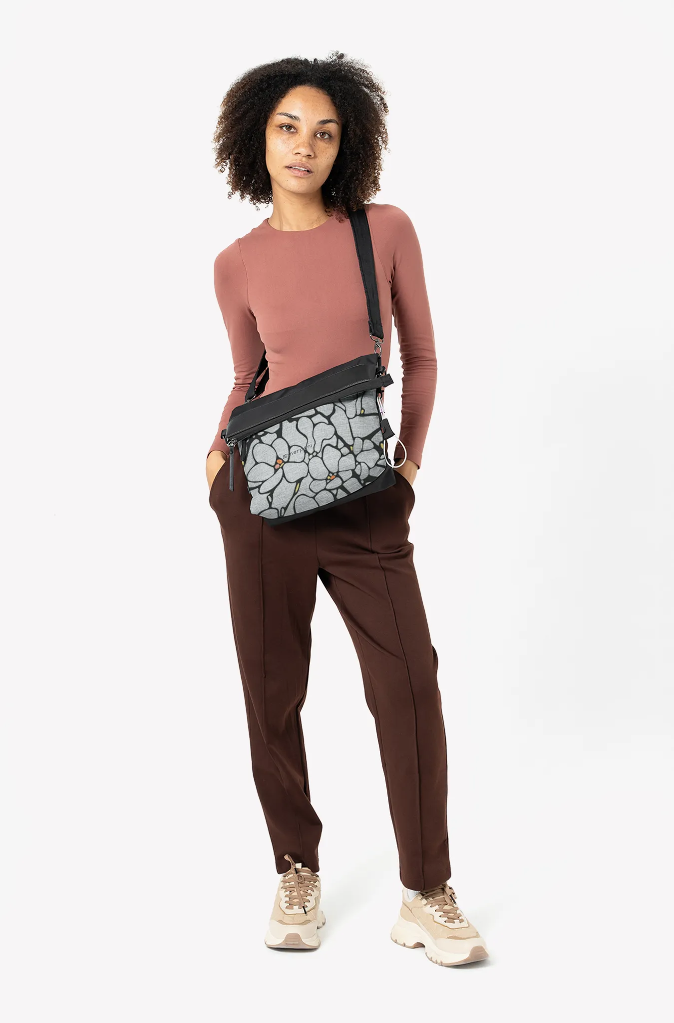 Vale | Reversible Crossbody