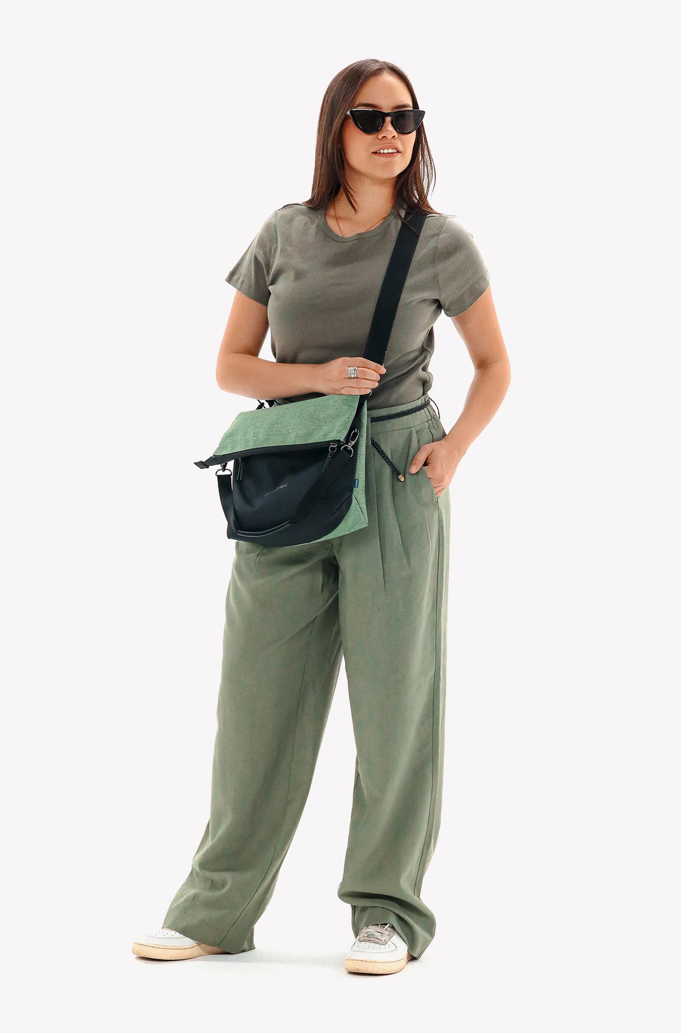 Vale | Reversible Crossbody