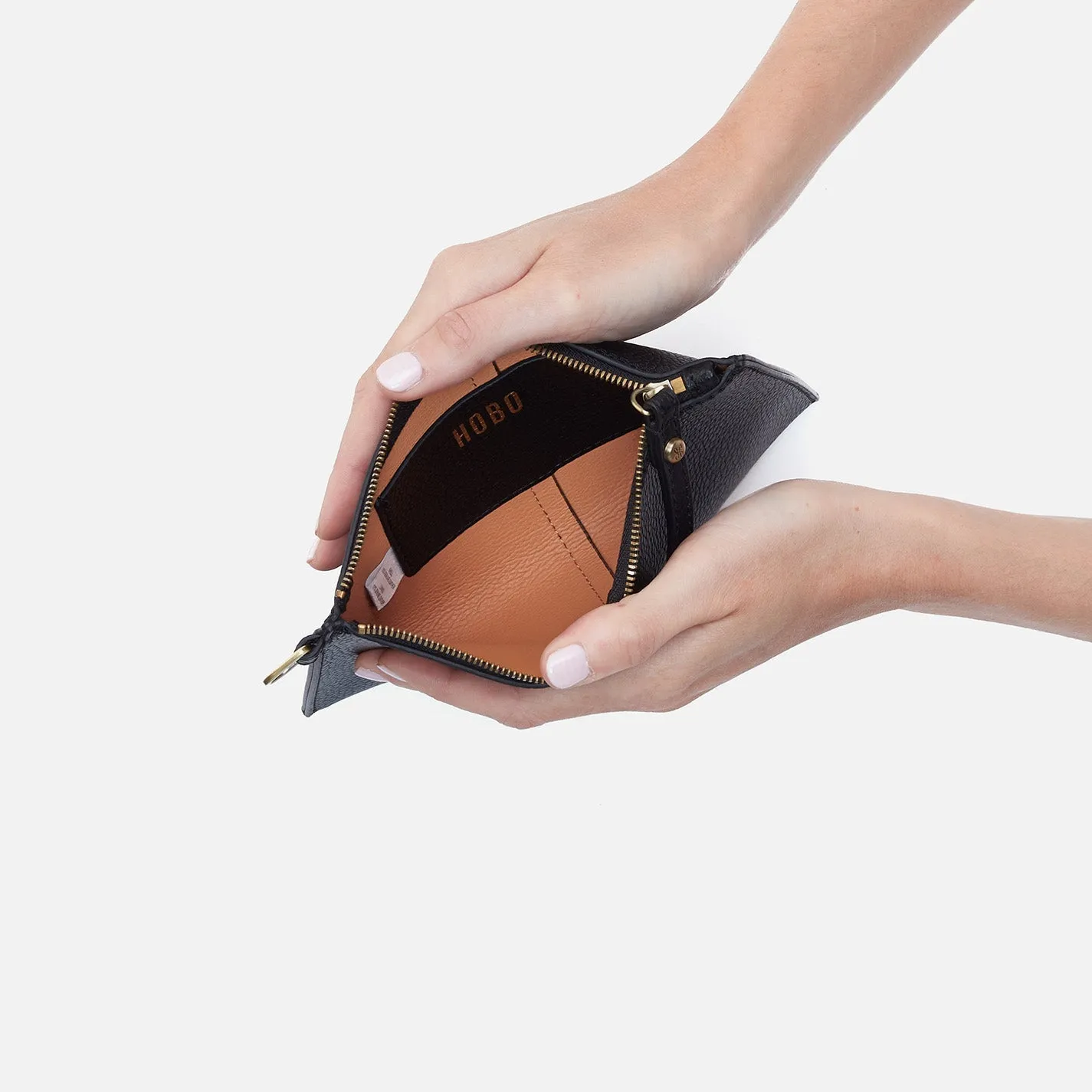 Vida Small Pouch in Micro Pebbled Leather - Black